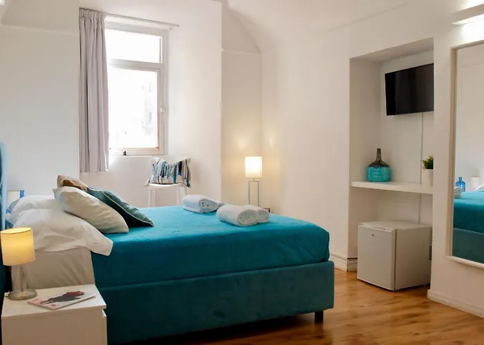 Helmirage Luxury Montecitorio 4* Rome