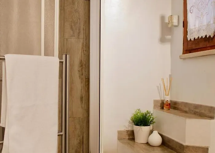 Gasthuis Helmirage Luxury Montecitorio 4*