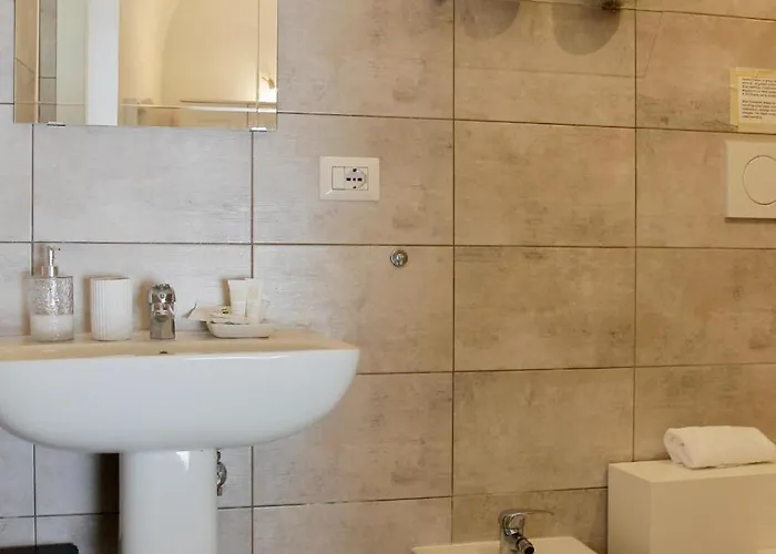 Helmirage Luxury Montecitorio 4*